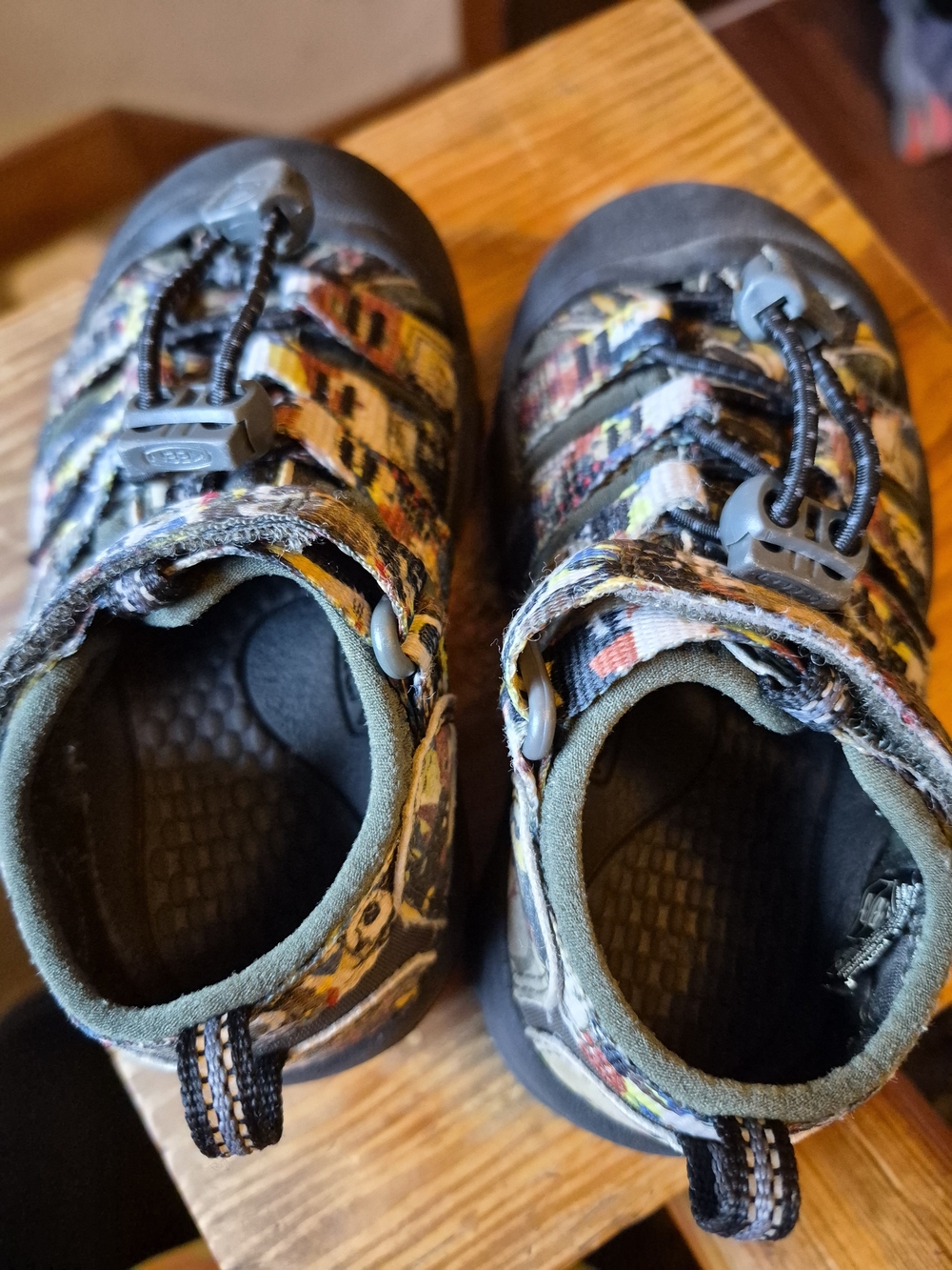 Keen Newport H2 Neighbors Boys Sandals Size 8 - Picture 4 of 6
